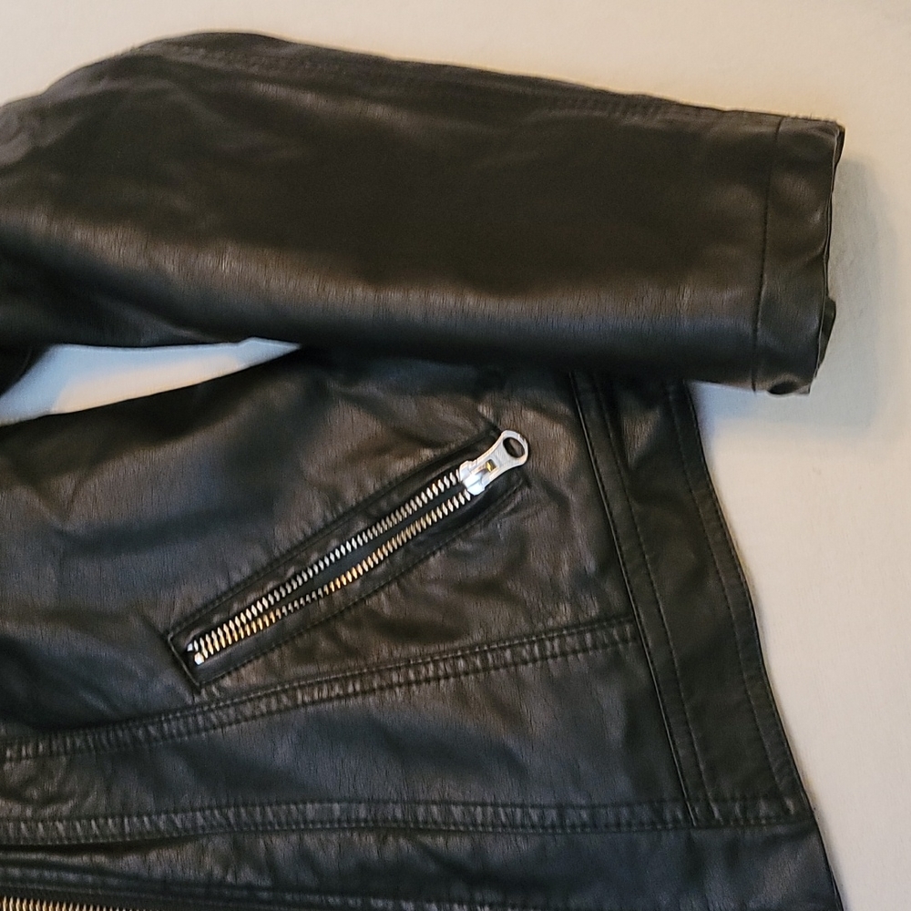 I ❤ Ronson jacket moto black faux leather and sherpa neckline silver zippers - Picture 3 of 12